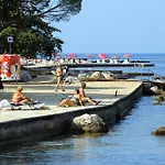 Apartments With A Parking Space Umag - 22482