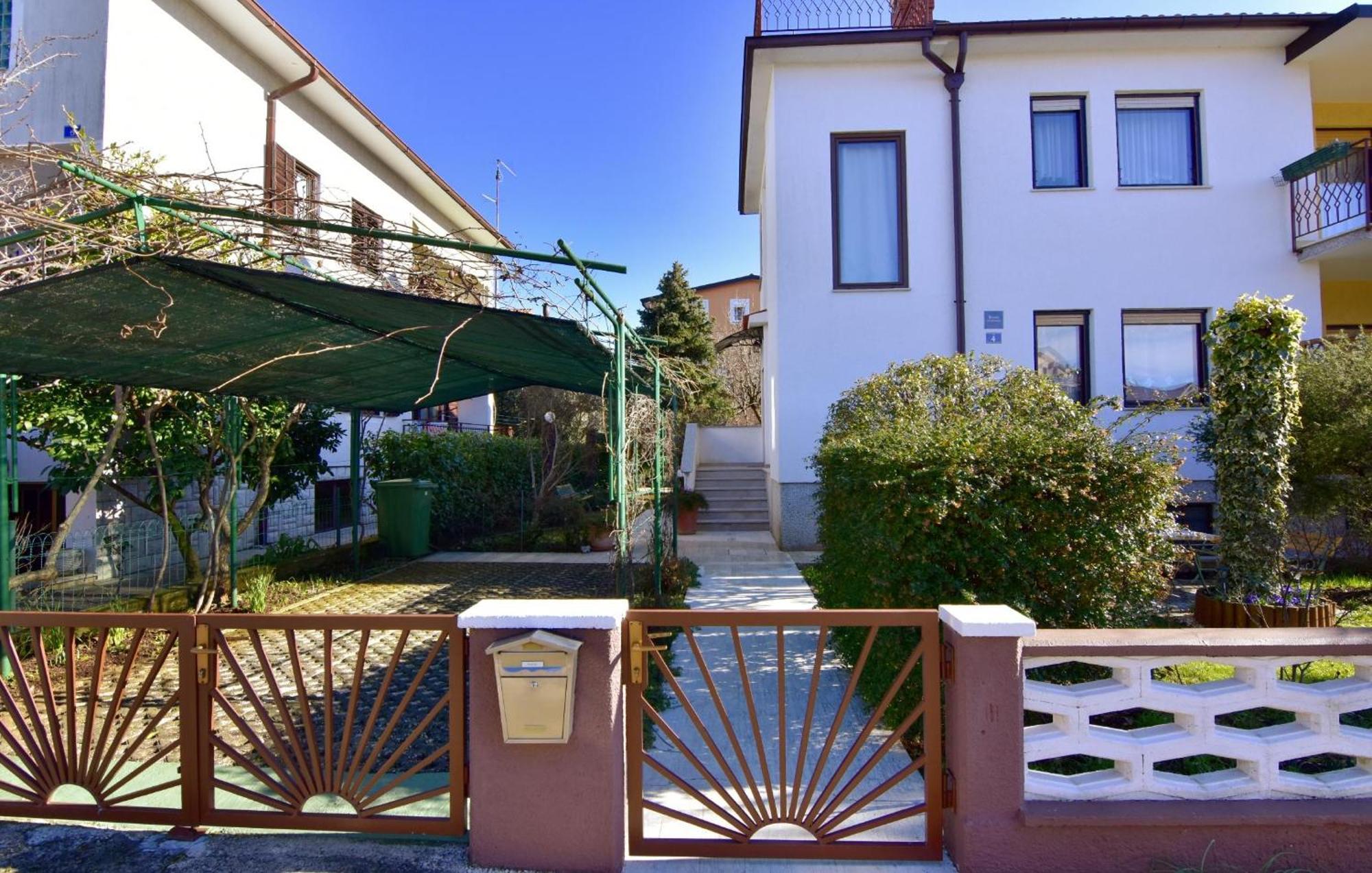 Apartmán With A Parking Space - 22482